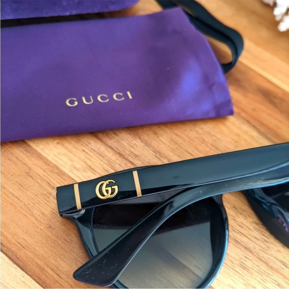 NWT Gucci Black Sunglasses - Picture 2 of 9
